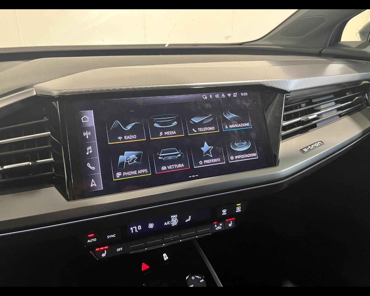 AUDI Q4 45 E-TRON BUSINESS ADVANCED