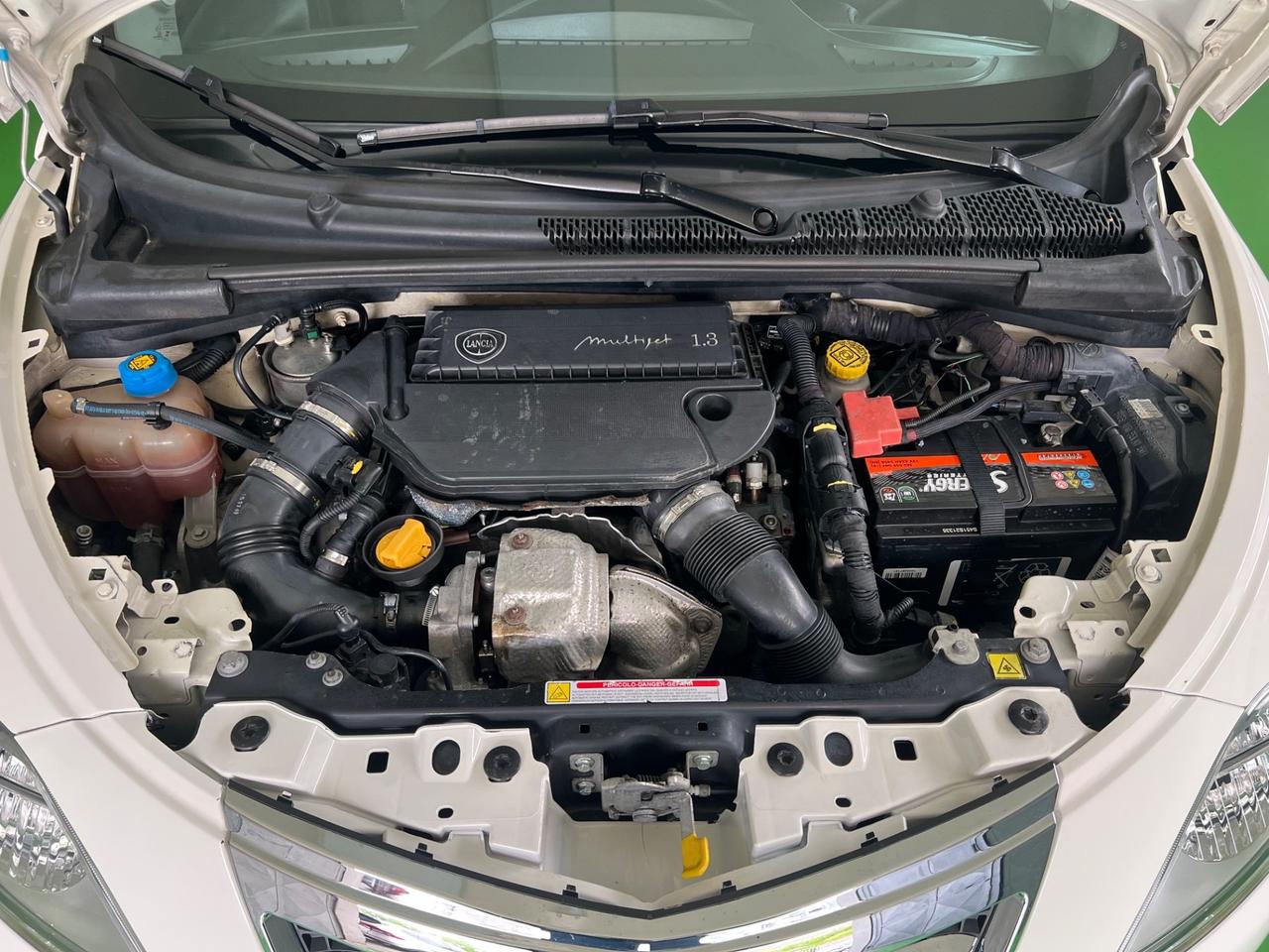 Lancia Ypsilon 1.3 MJT 16V 95 CV 5 porte S&S Gold