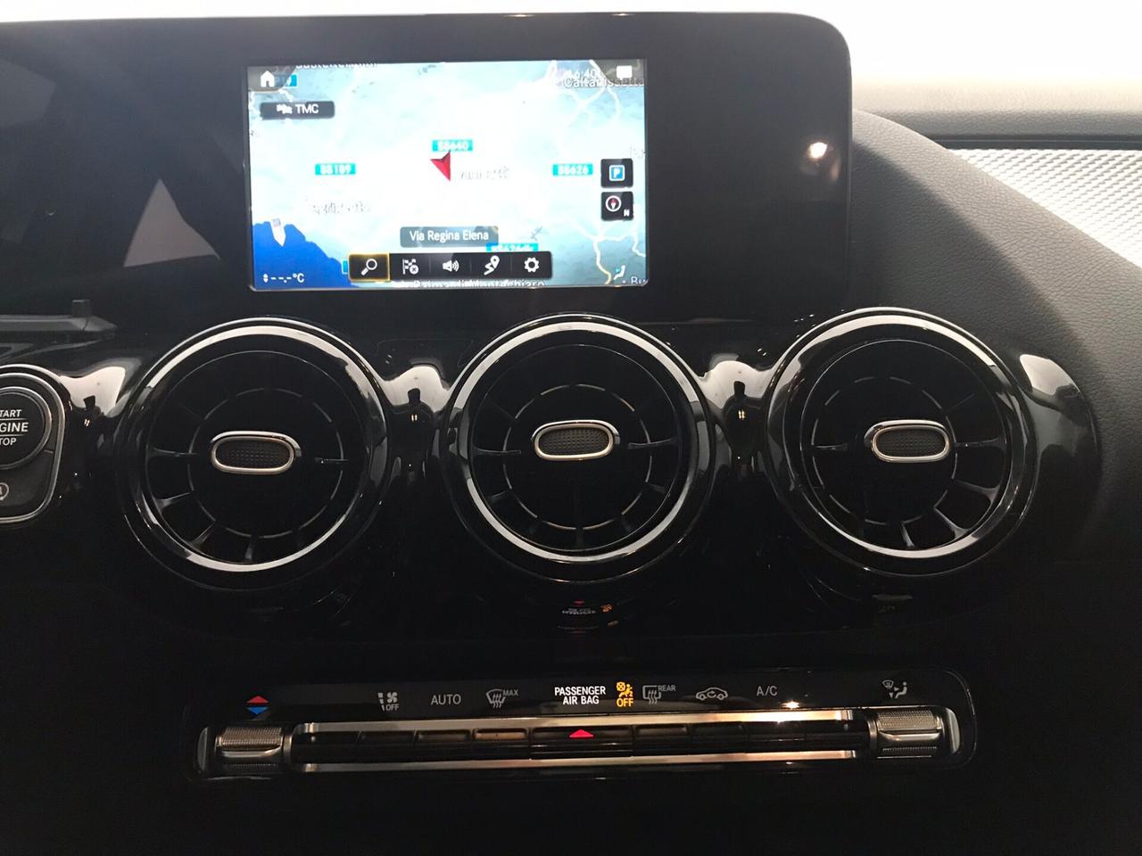 Mercedes-benz GLA 180d 12/2022 motore MERCEDES