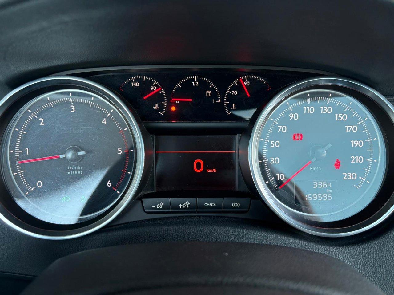 Peugeot 508 Station Wagon 508 SW 2.0 hdi 16v Active Ciel 140cv