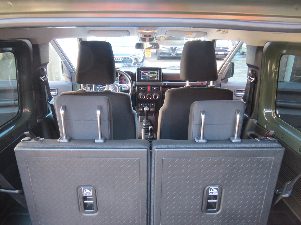 Suzuki Jimny 1.5 5MT Top