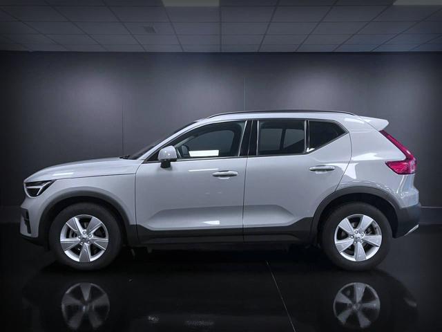 VOLVO XC40 T2 automatico Essential