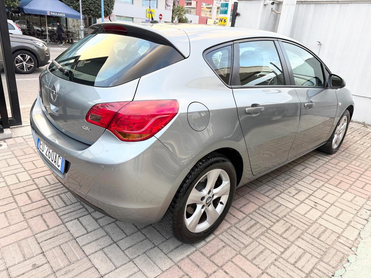 Opel Astra 1.7 CDTI Elective