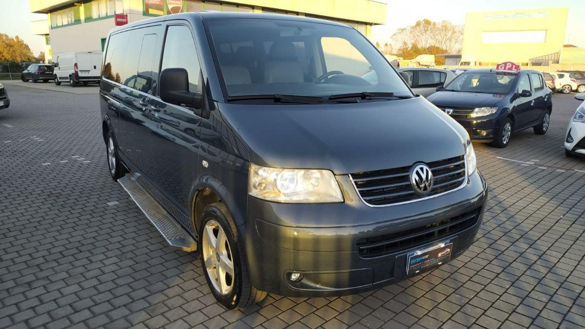 VOLKSWAGEN - Caravelle 2.5 TDI 9 POSTI 174 CV FULL