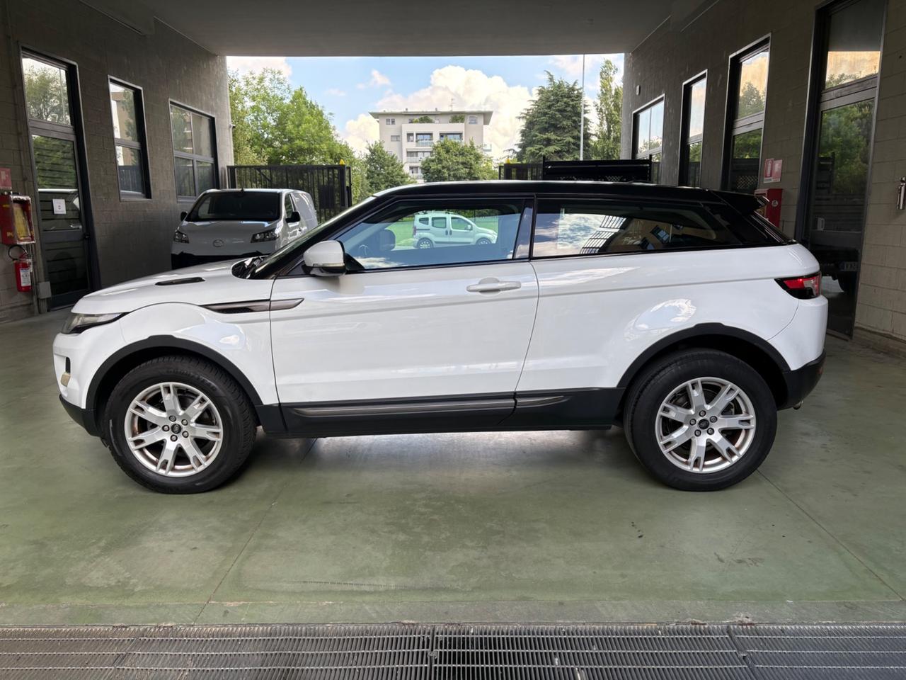 Land Rover Range Evoque 2.2 Sd4 Coupé Dynamic