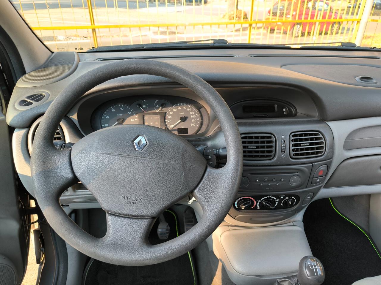 Renault Scenic Megane Evol. 1.6 16V Cat Sport Way