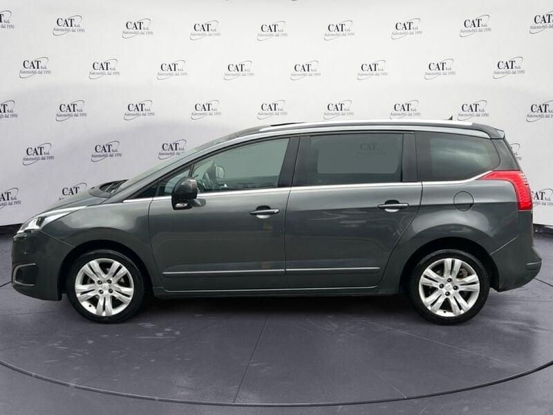 Peugeot 5008 5008 1.6 HDi 115CV Allure