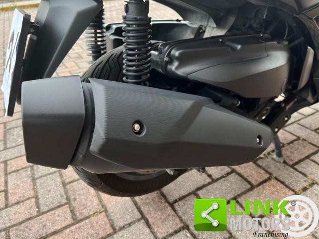 YAMAHA X-Max 400 Iron ABS - 2020