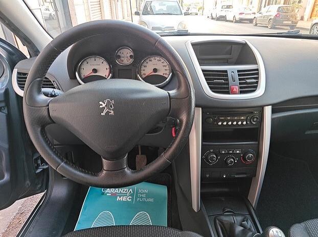 PEUGEOT 207 1.4 HDi 68 cv 5 porte - 2011
