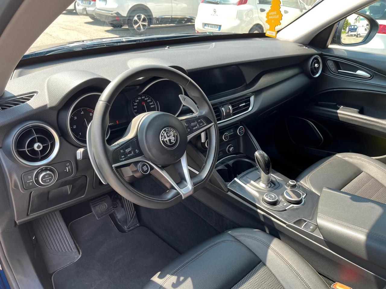Alfa Romeo Stelvio 2.2 Turbodiesel 210 CV AT8 Q4
