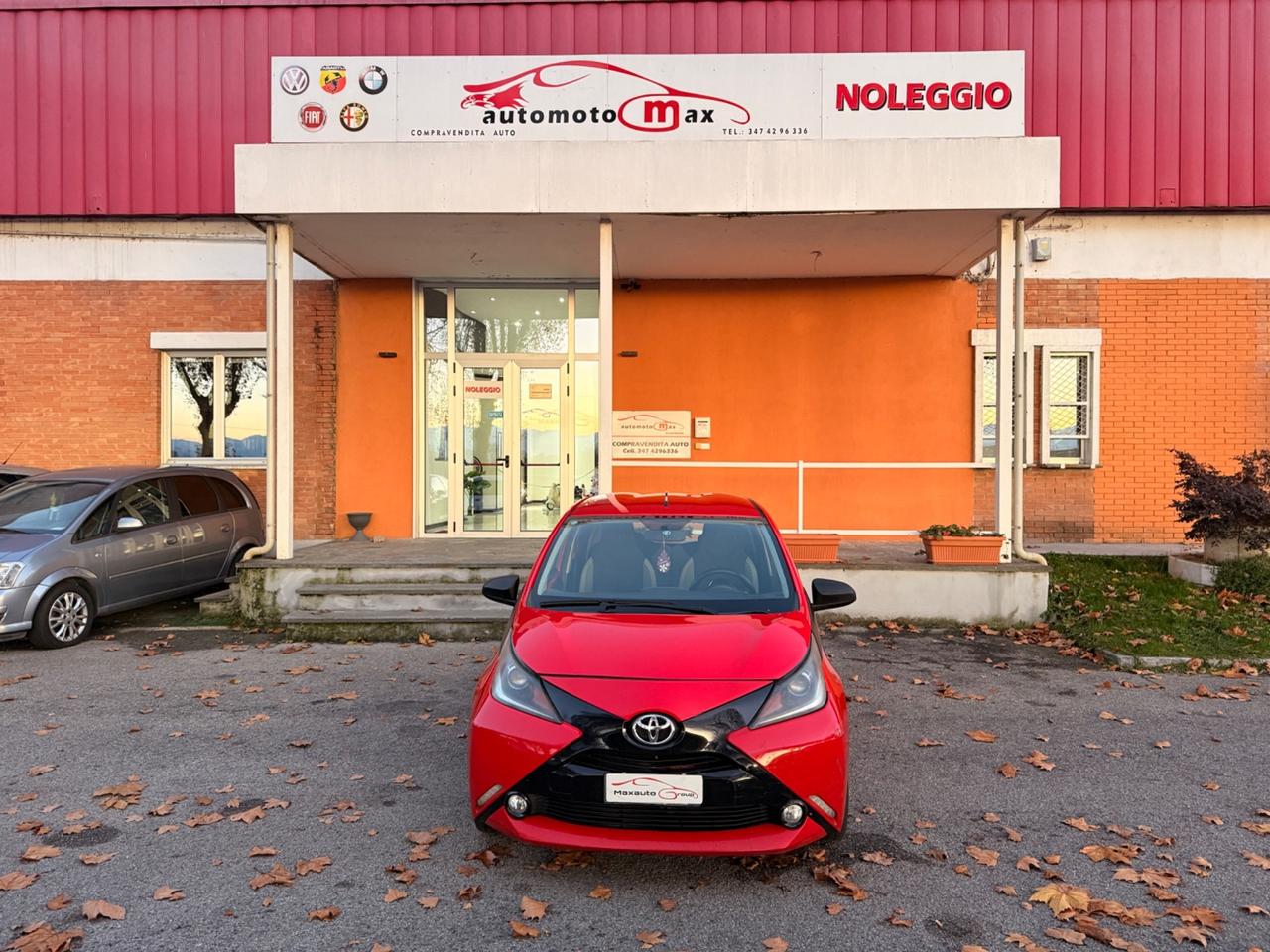 Toyota Aygo 1.0 VVT-i 69 CV 5 porte x-clusiv