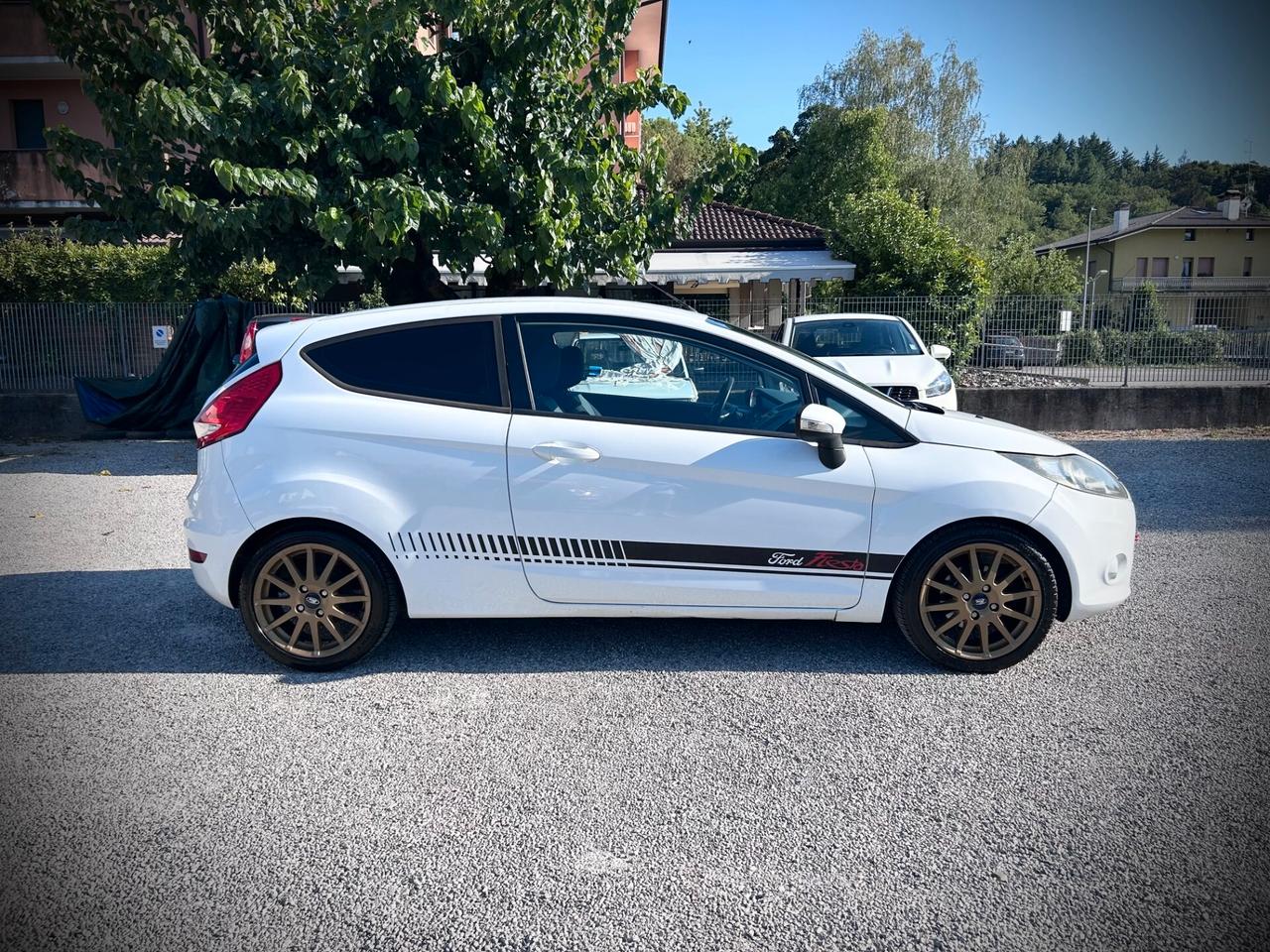 Ford Fiesta 1.4 TDCi 68CV 3 porte