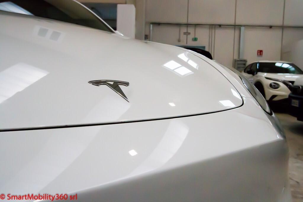 Tesla Model Y Long Range AWD - Prezzo vero senza vincoli di finanziamento e\o assicurazioni!