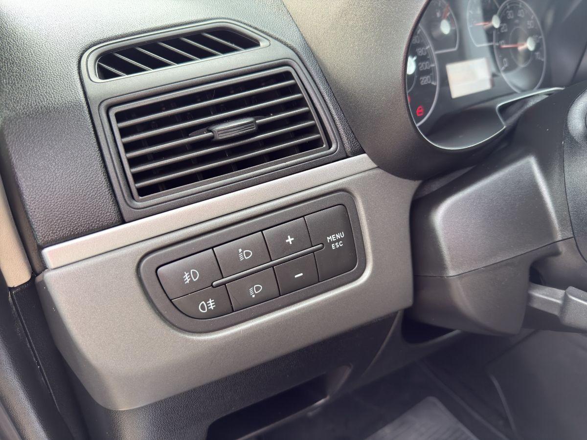 FIAT - Grande Punto - 1.3 MJT 75 CV 5p. Dynamic