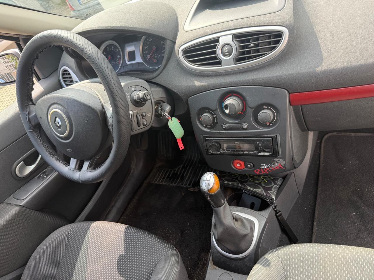 Renault Clio 1.2 16V 5 porte Rip Curl