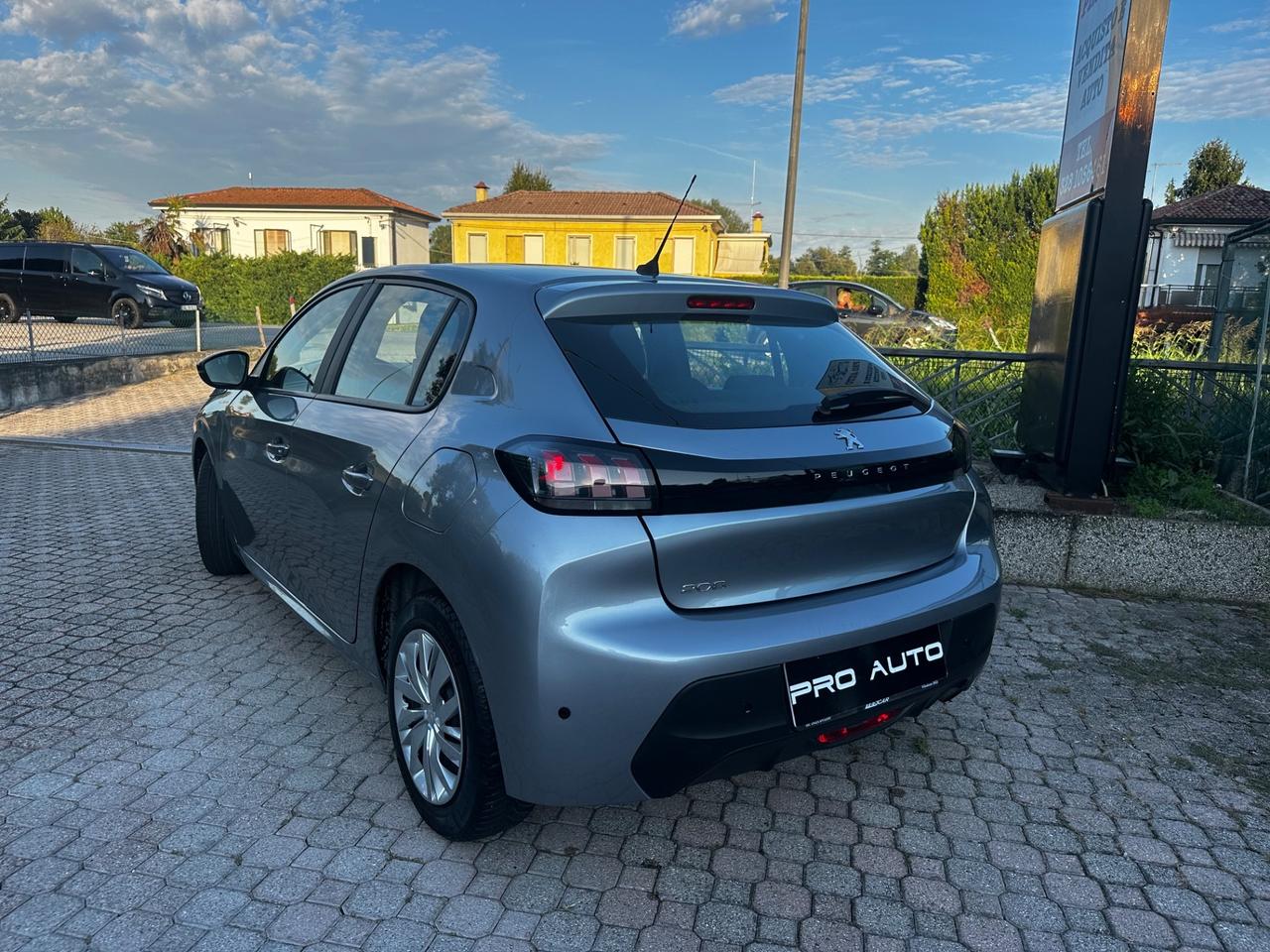 Peugeot 208 PureTech 75 Stop&Start 5 porte Allure