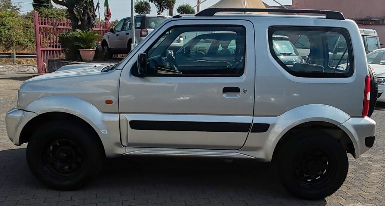 Suzuki Jimny 1.5 DDiS 4WD JLX -MOTORE NUOVO-