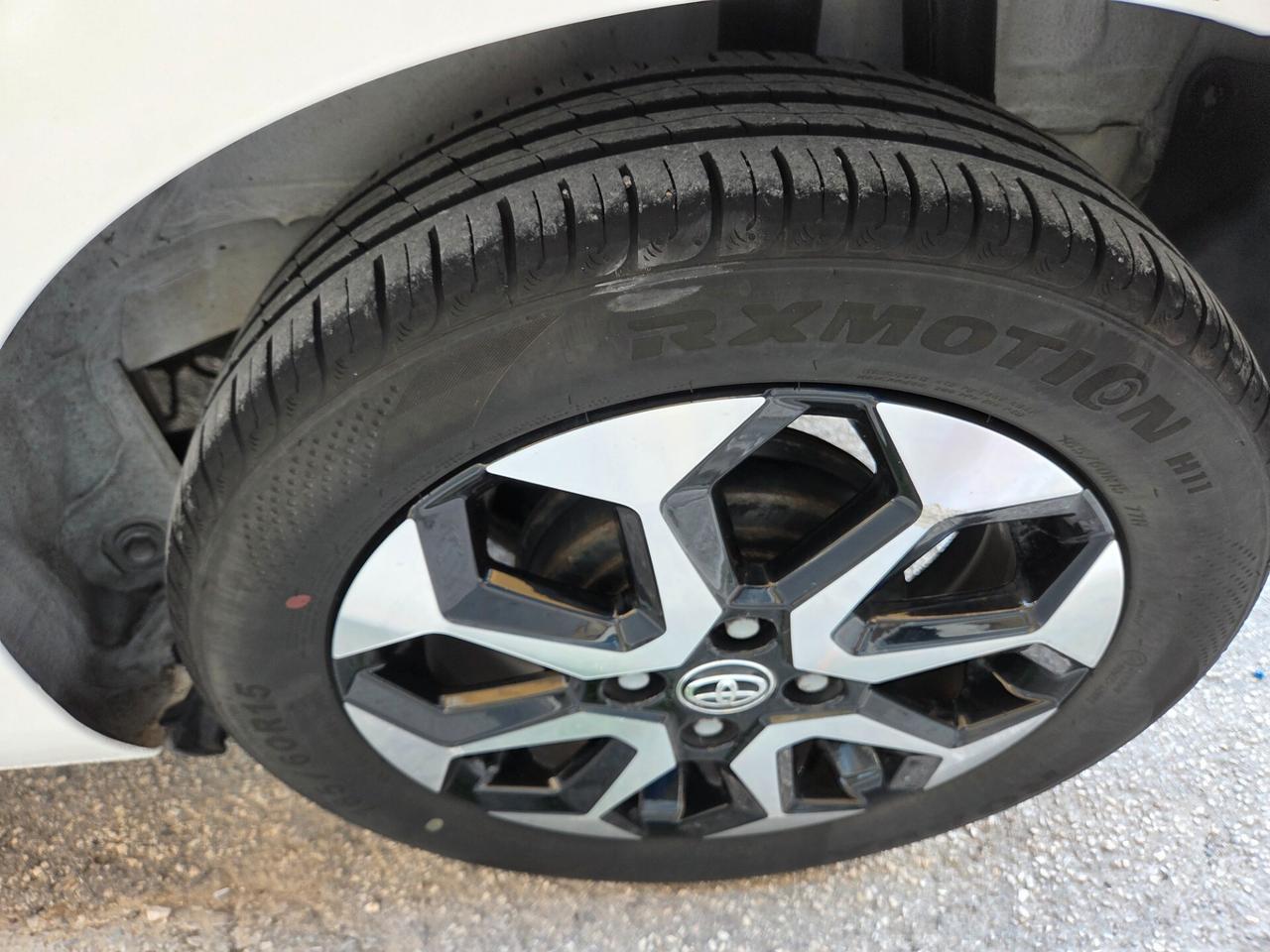 TOYOTA AYGO 1.0 BENZ 72 CV ANNO 2019 SOLI KM 80000 CERTIF