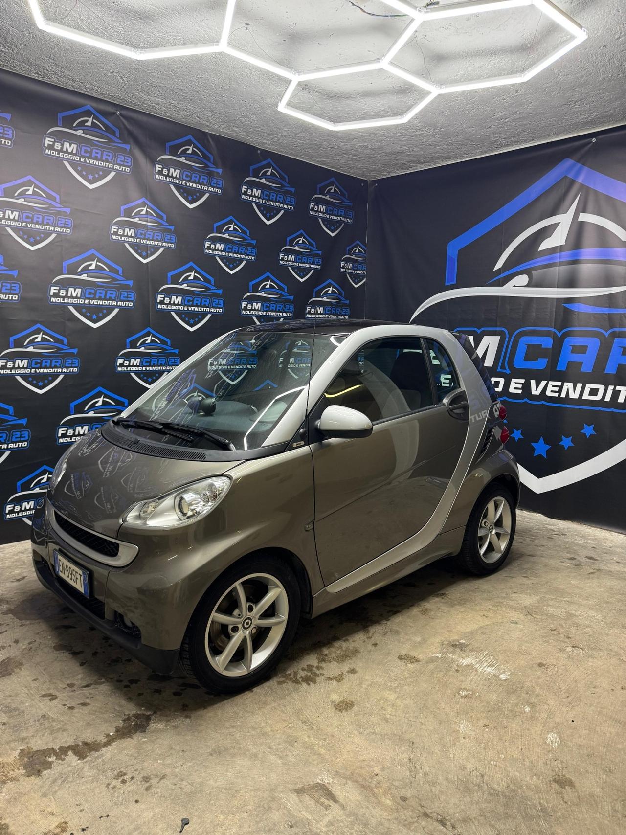 Smart ForTwo 800 40 kW coupé teen cdi special edition