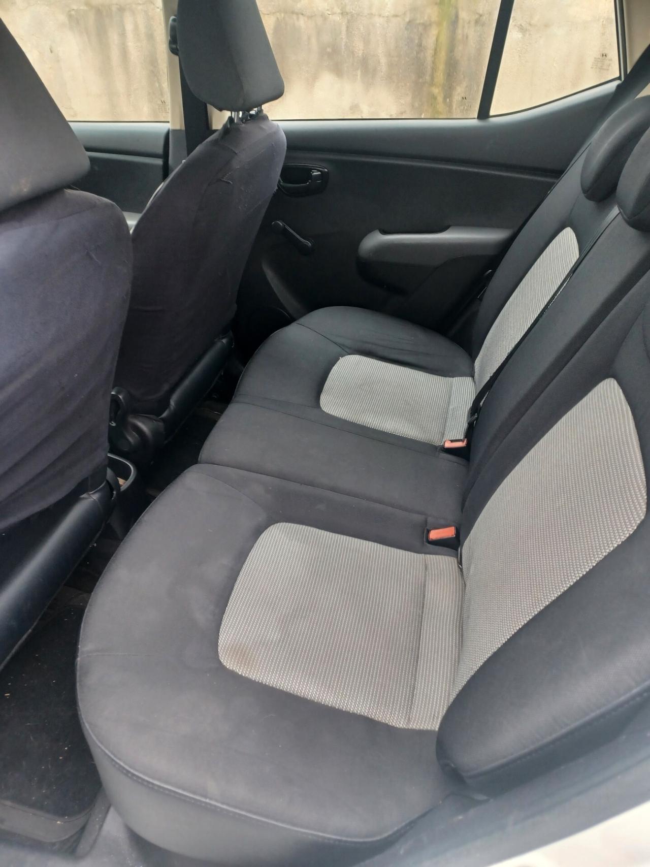 Hyundai i10 1.1 12V BlueDrive GPL 2010