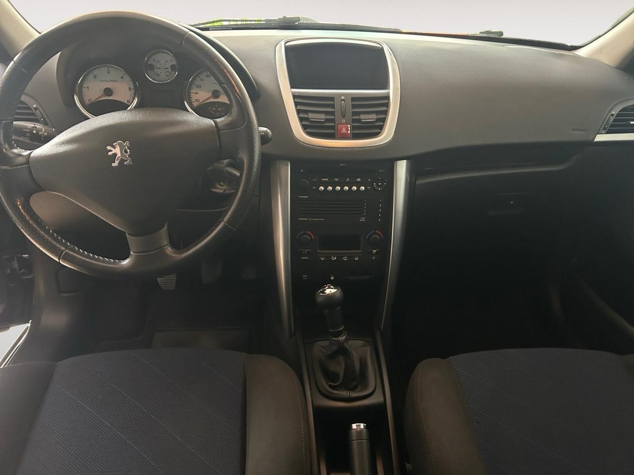 Peugeot 207 1.6 HDi 90CV 5p. XSI