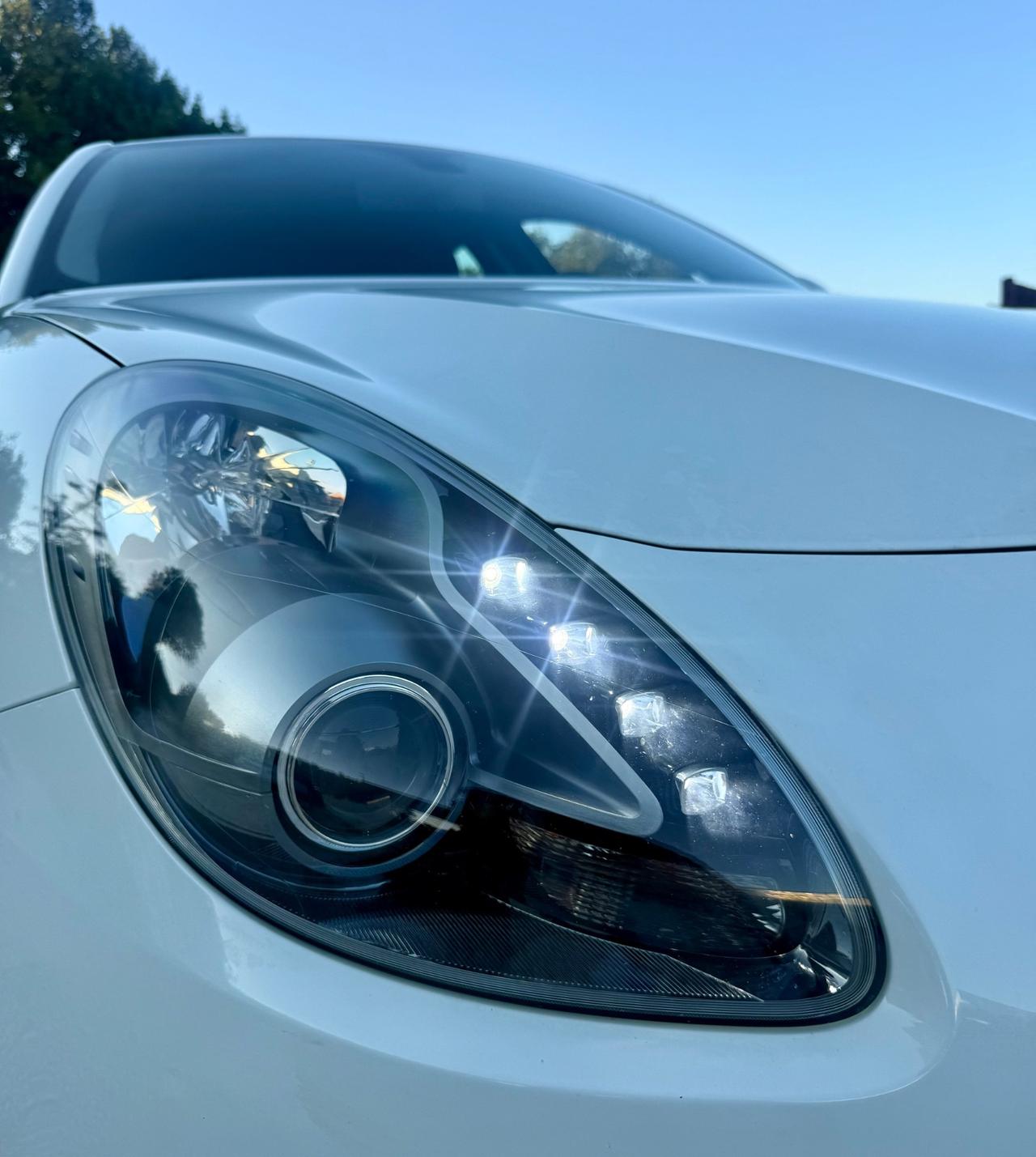 Alfa Giulietta Turbo Benzina Metano EURO6B Neopatentati