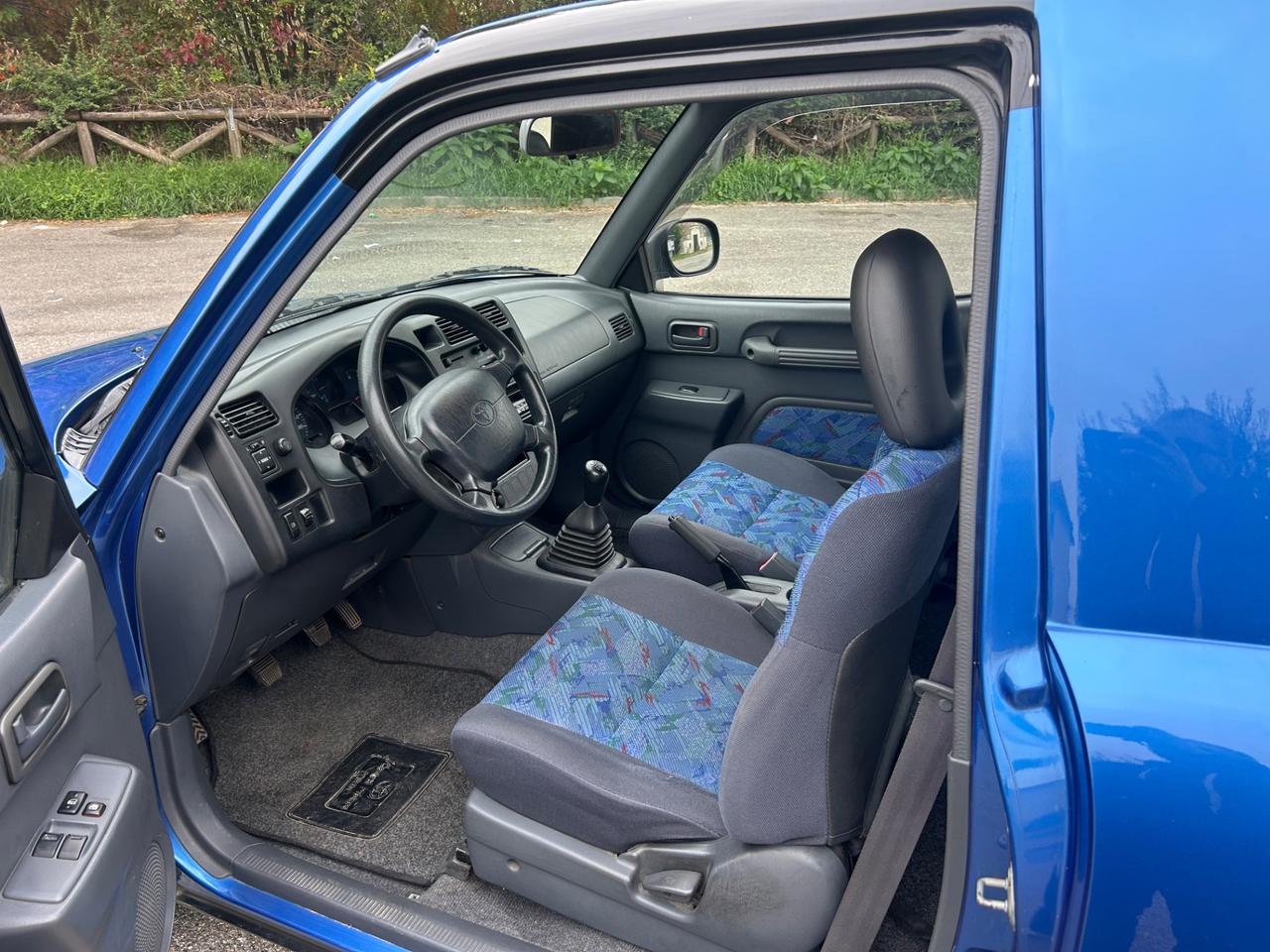 Toyota RAV 4 2.0i 16V cat 3 porte