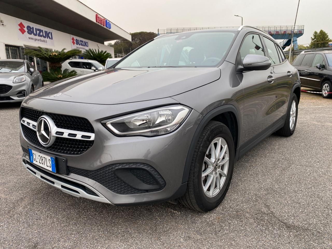 Mercedes-benz GLA 180 GLA 180 d Automatic Business