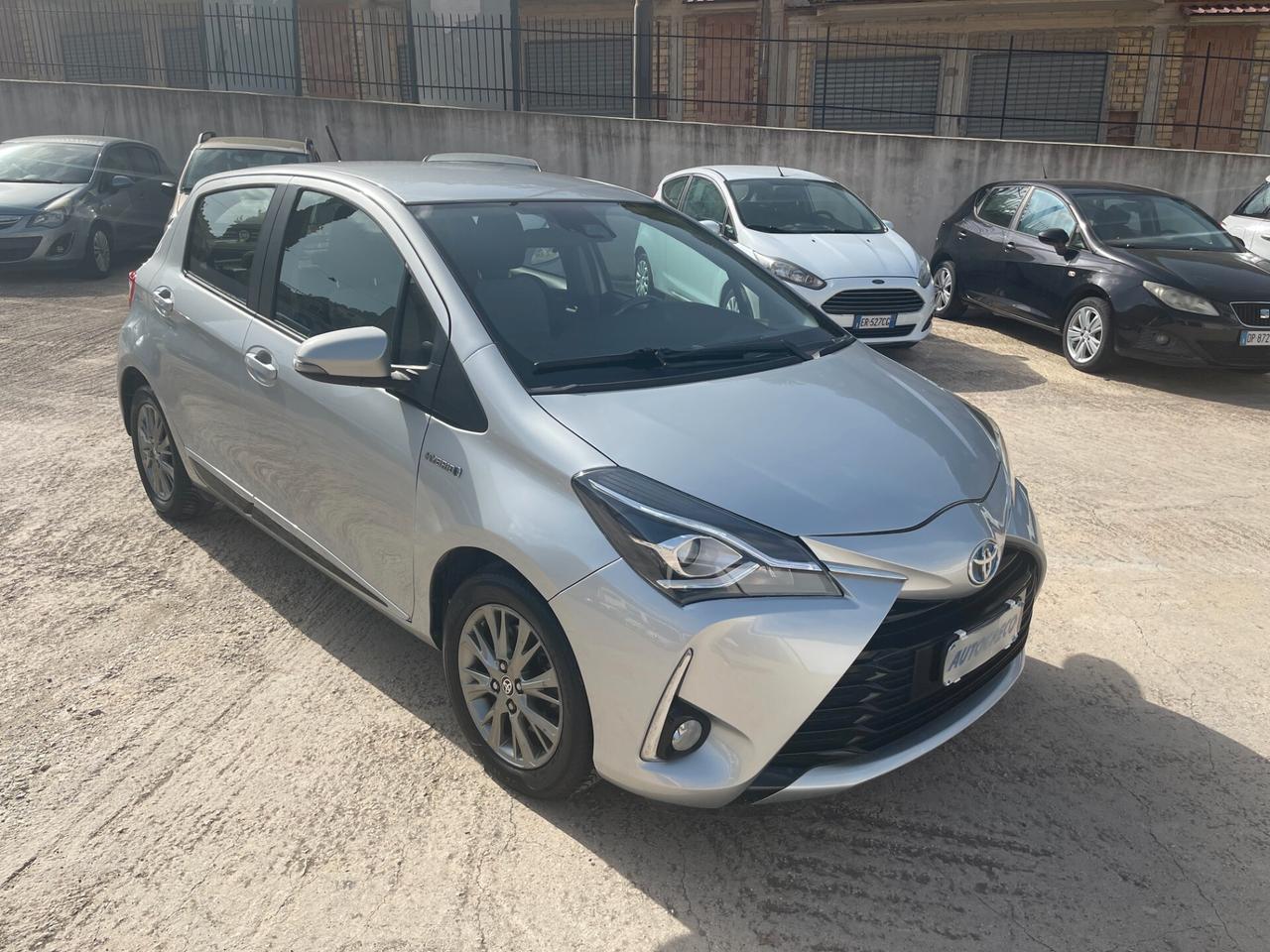 Toyota Yaris 1.5 Hybrid 5 porte Active