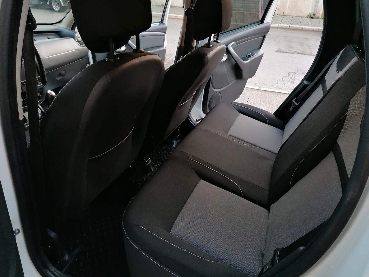 Dacia Duster 1.6 115CV Start&Stop 4x2 GPL Lauréate