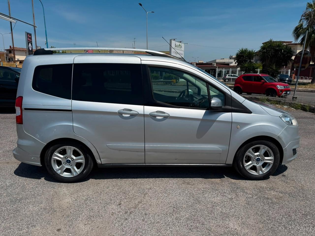 FORD TOURNEO COURIER TITANIUM 5POSTI AUTO 1.5TDCI 75CV