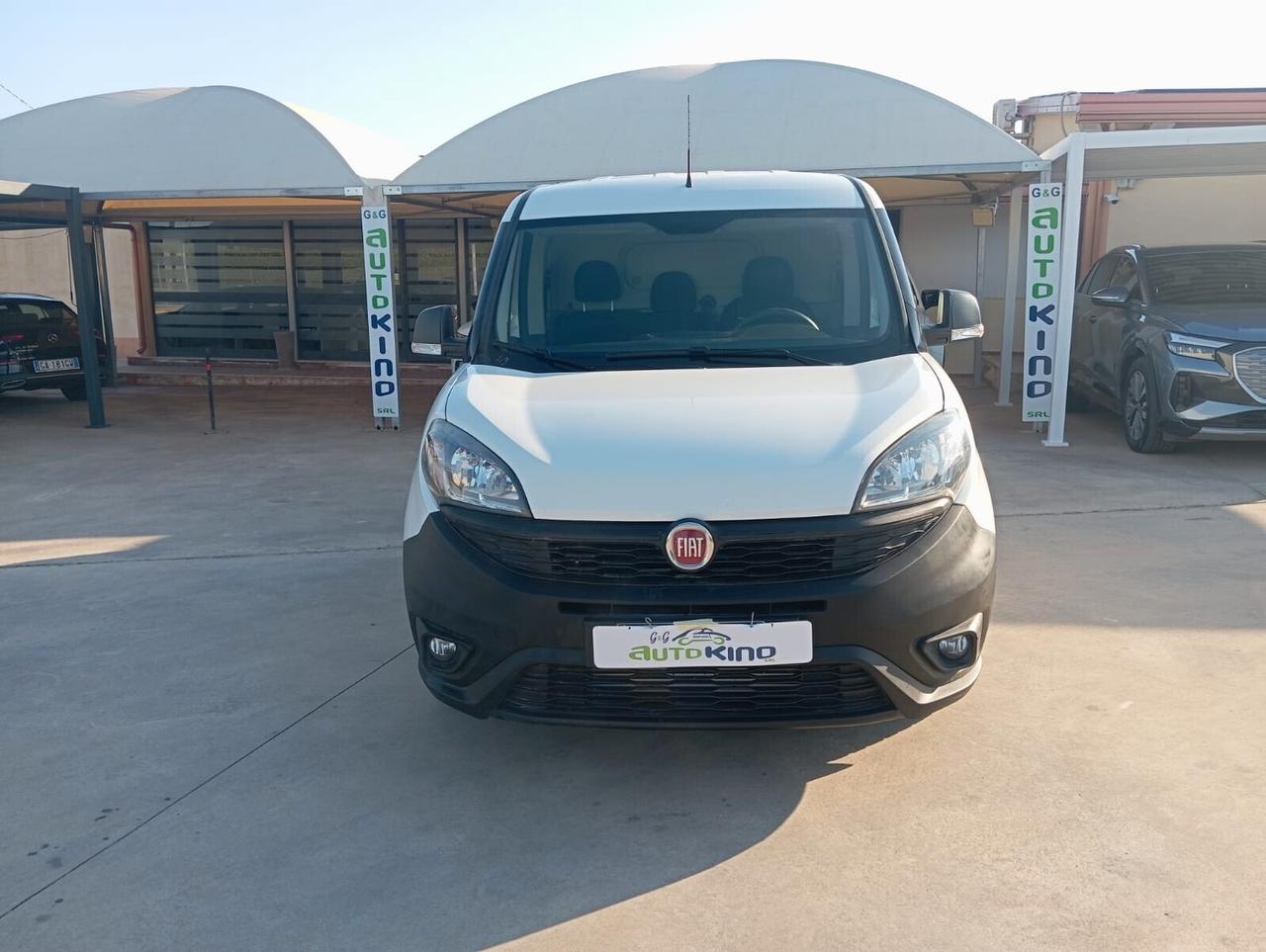 Fiat Doblo Cargo II versione cargo 1.6 mjt 105cv CH1 Lounge S&S, TRE POSTI