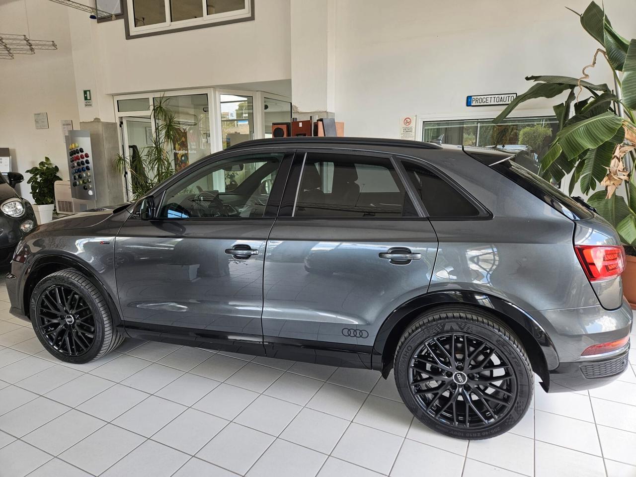 Audi Q3 2.0 TDI 184 CV S tronic quattro S-line Competition