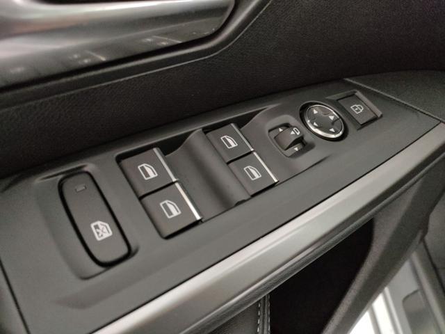 PEUGEOT 3008 Hybrid 145 e-DCS6 GT