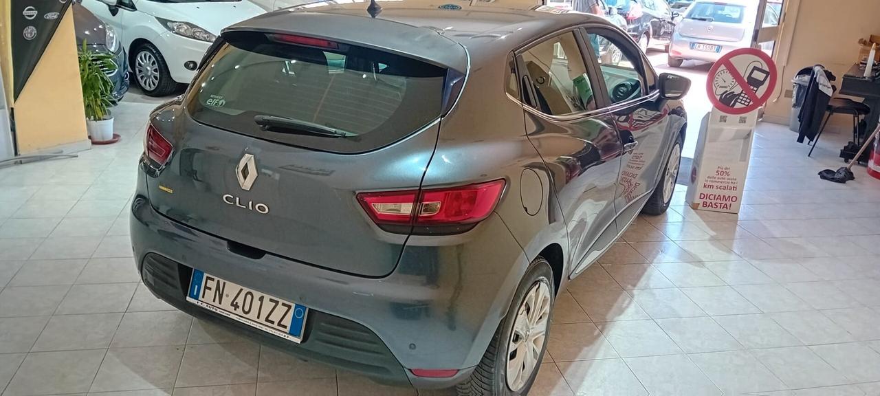 Renault Clio TCe 12V 90CV Start&Stop 5 porte Energy Intens