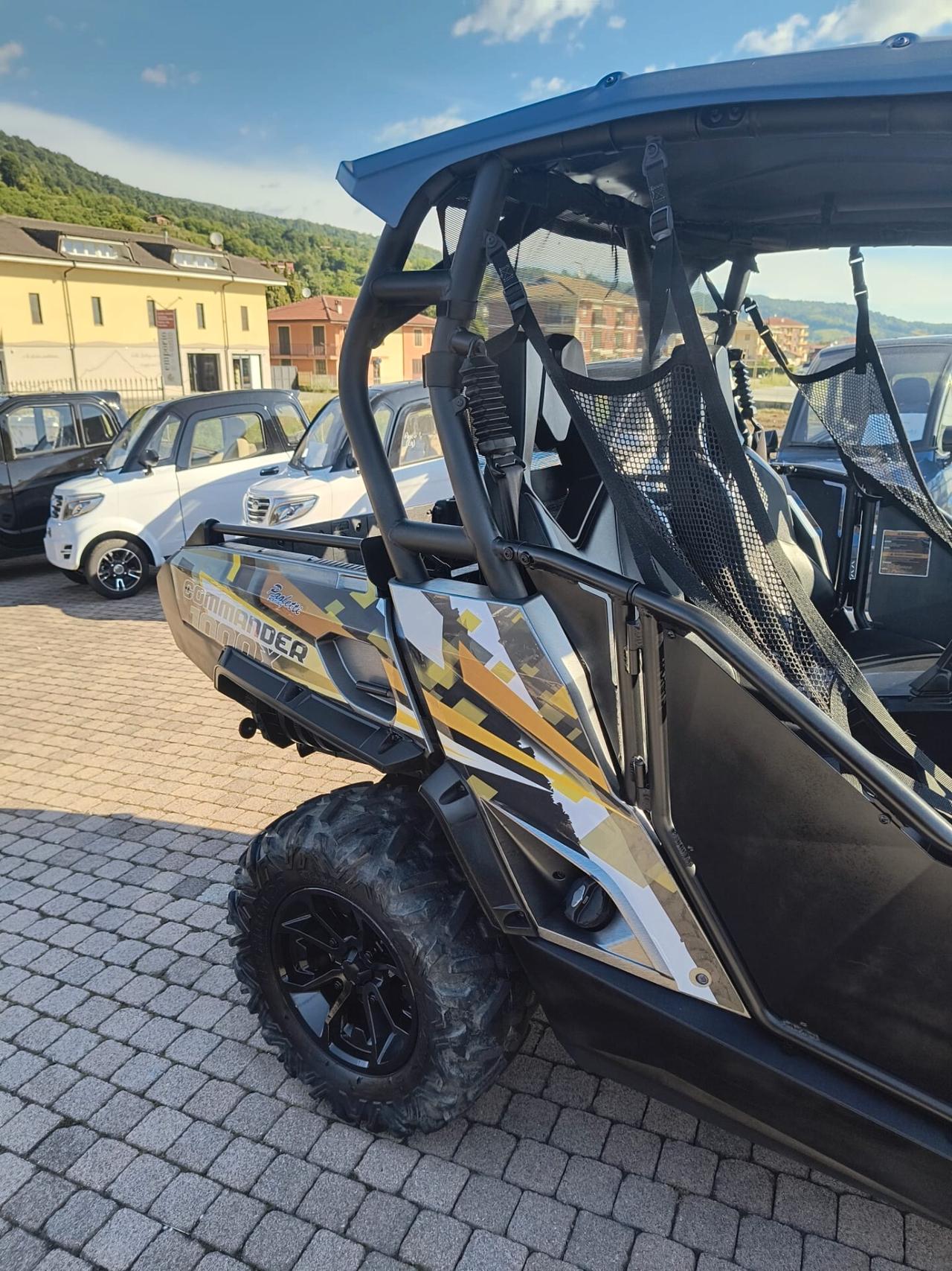 CAN AM 1000 COMMANDER BRP