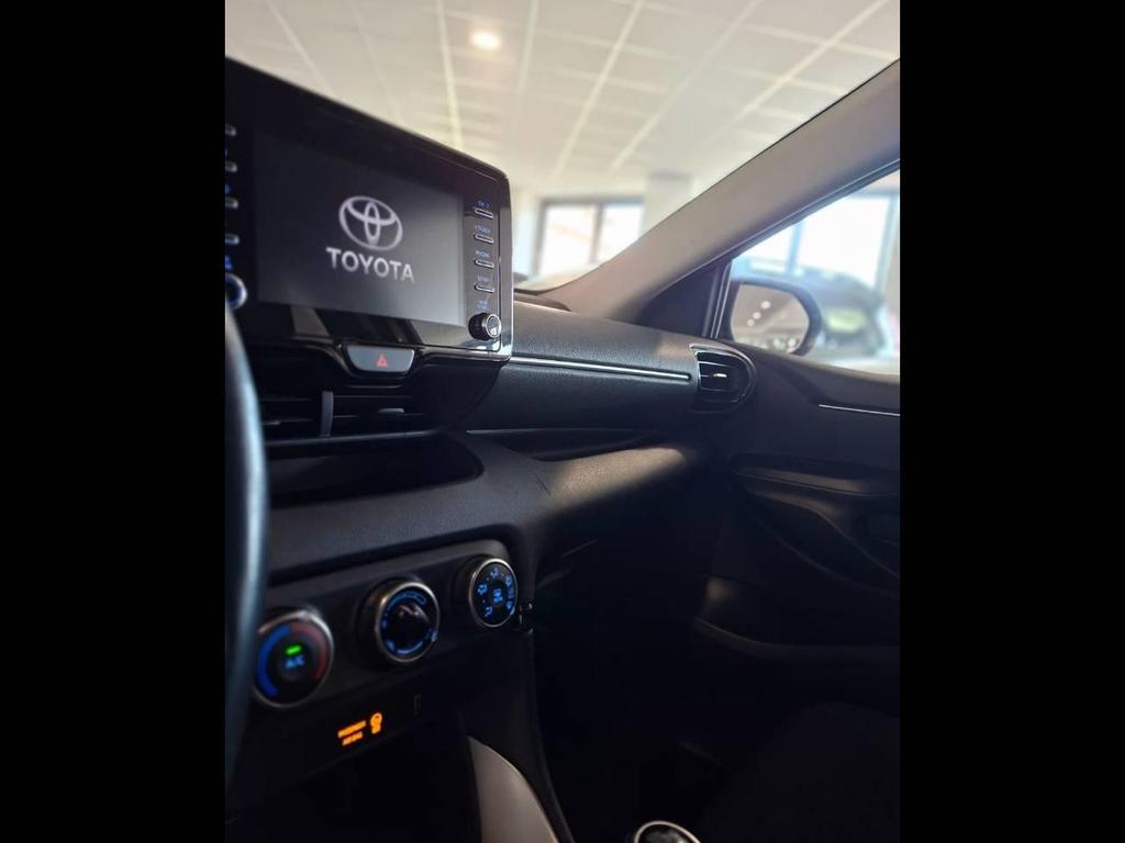 Toyota Yaris 1.0 VVT-i Trend