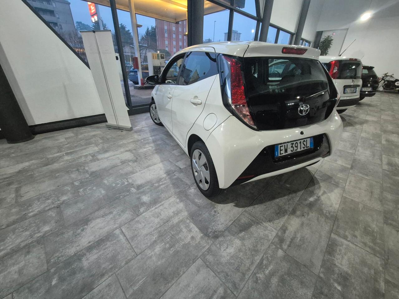 Toyota Aygo 1.0 12V 5 porte