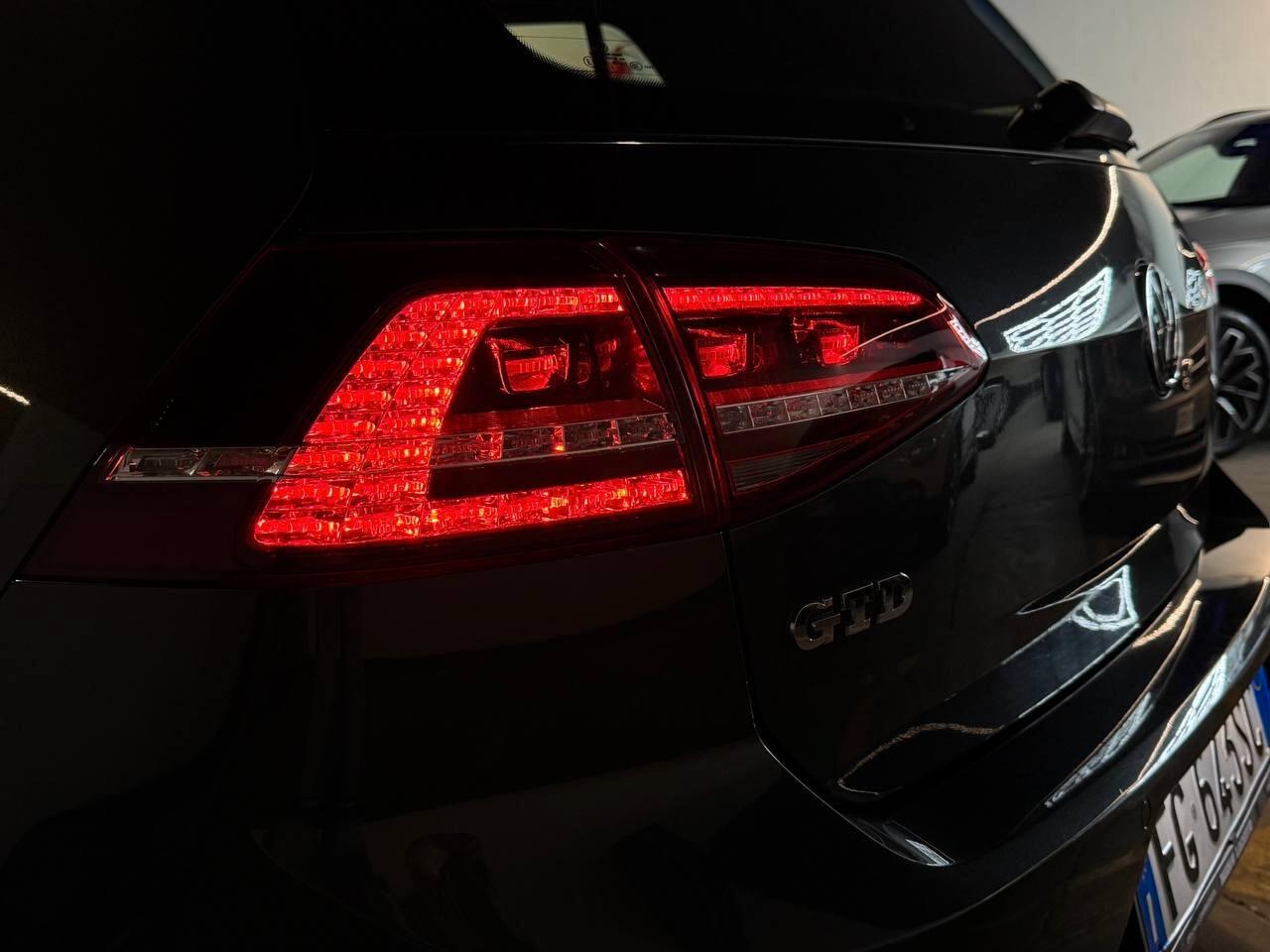 Volkswagen Golf GTD 2.0 TDI DSG 5p. BlueMotion Technology