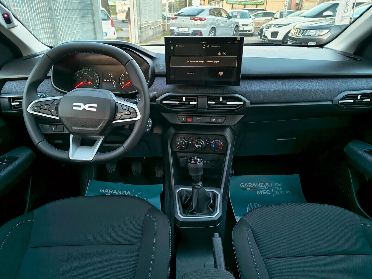 DACIA SANDERO 17.300 EURO NUOVA DA IMMATRICOLARE