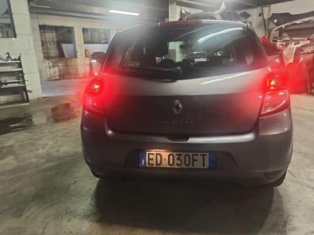 Renault Clio 5p 1.2 16v NEOPATENTATI