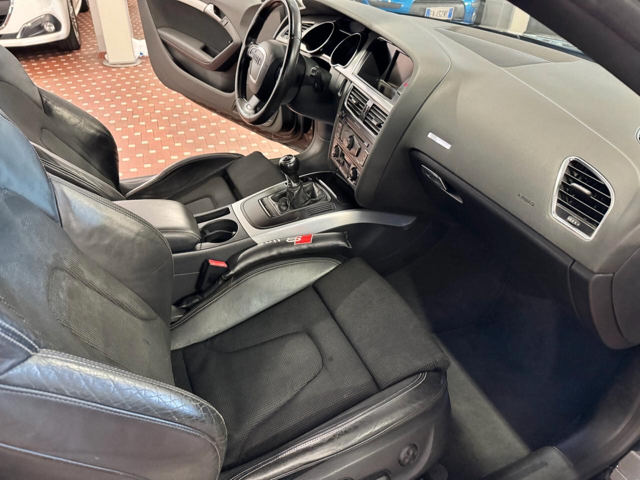 Audi A5 2.0 TFSI 180 CV Ambiente