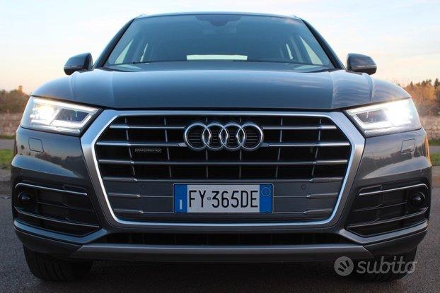 Audi Q5 2.0 TDI Aut. *LUCI AMBIENTE *V.COCKPIT