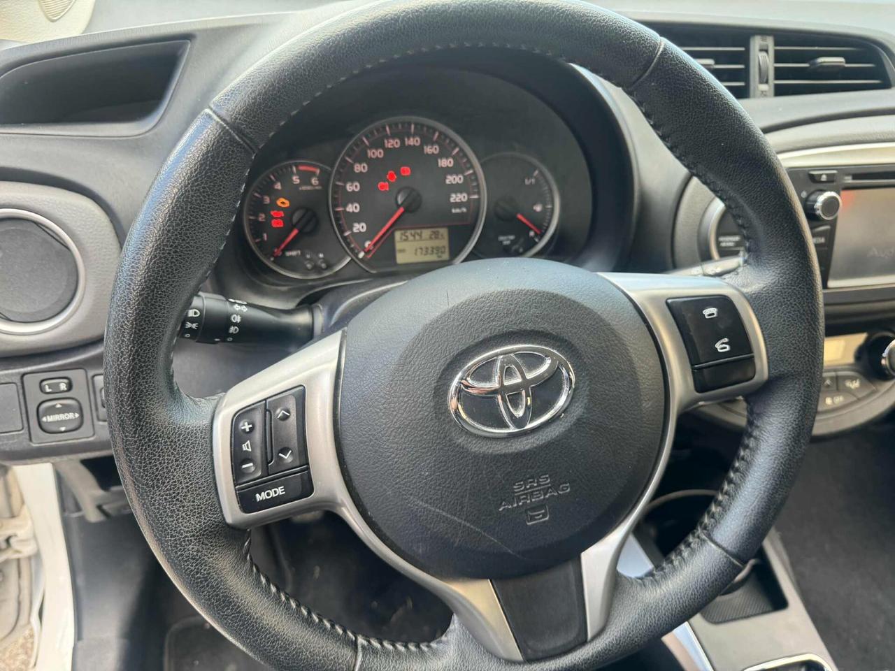 Toyota Yaris Anno 2014 1.4 D-4D 5 porte Lounge