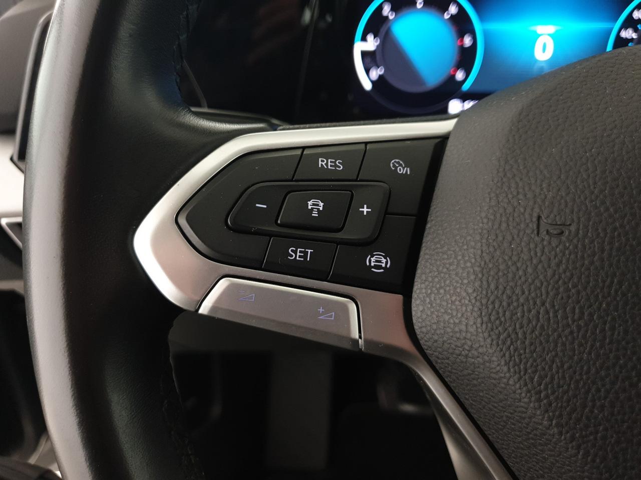 Volkswagen Golf 2.0 tdi life 115cv