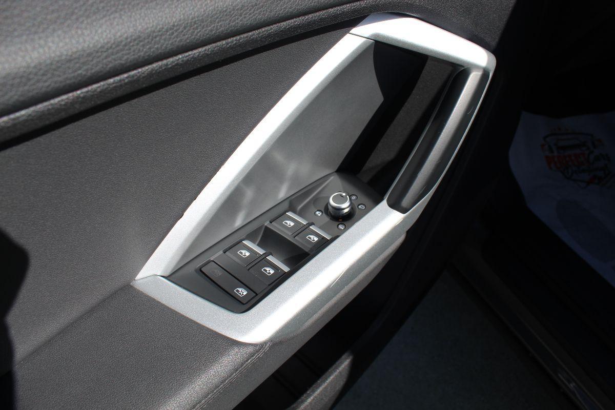 AUDI - Q3 Sportback - Q3 SPB 35 TDI S tronic S line edition