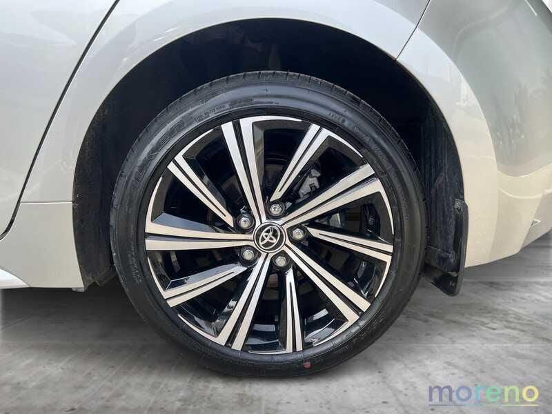 Toyota Corolla 1.8h Active