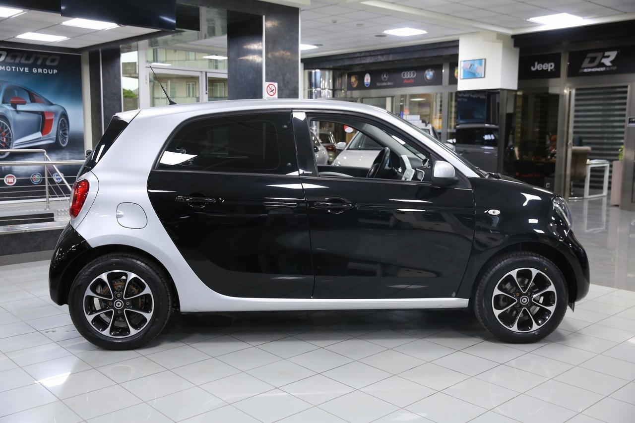 Smart forfour 70 1.0 Passion
