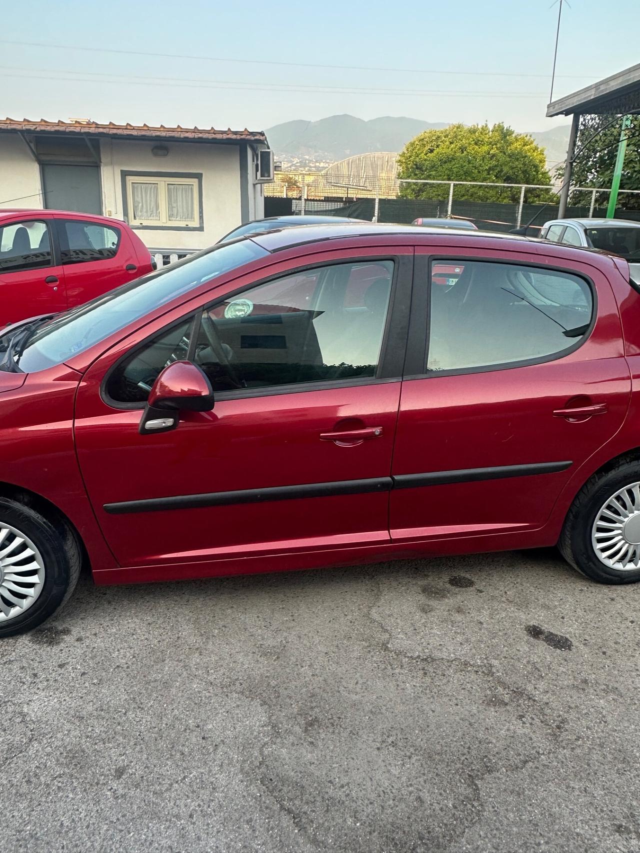 Peugeot 207 1.4 HDi 70CV FAP 5p. XS