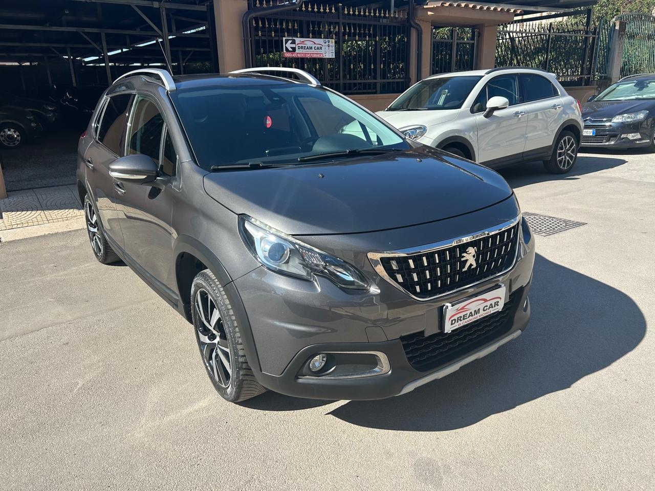 Peugeot 2008 BlueHDi 100 Allure